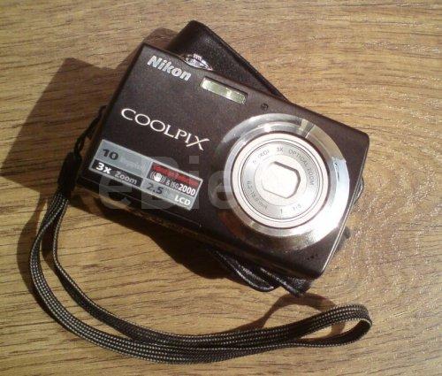 Nikon Coolpix s220