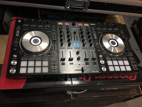 Pioneer DDJ-SX3 Controller = $550USD, Pioneer DDJ-1000 Controller = $550, Pioneer XDJ-RX2 = $850, Whatsapp Chat : +27837724253